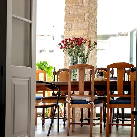 Memeraki Artist Residency Accommodatie bij particulieren