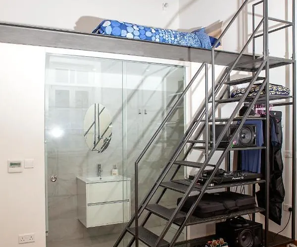 Memeraki Artist Residency Δωμάτια σε οικογενειακή κατοικία