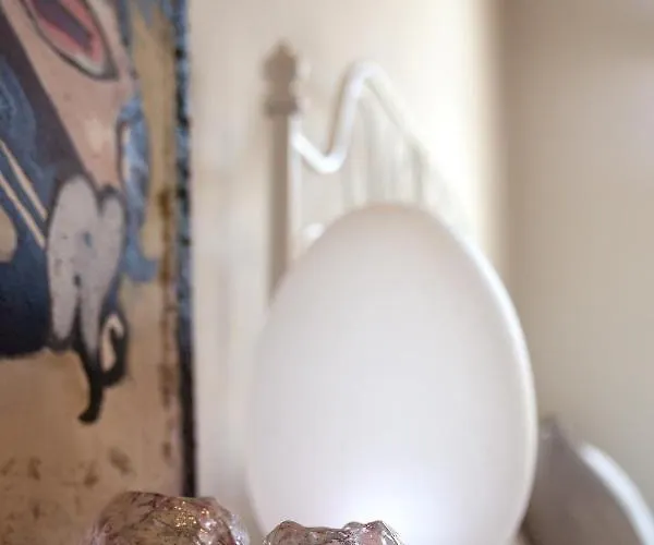 Δωμάτια σε οικογενειακή κατοικία Memeraki Artist Residency *